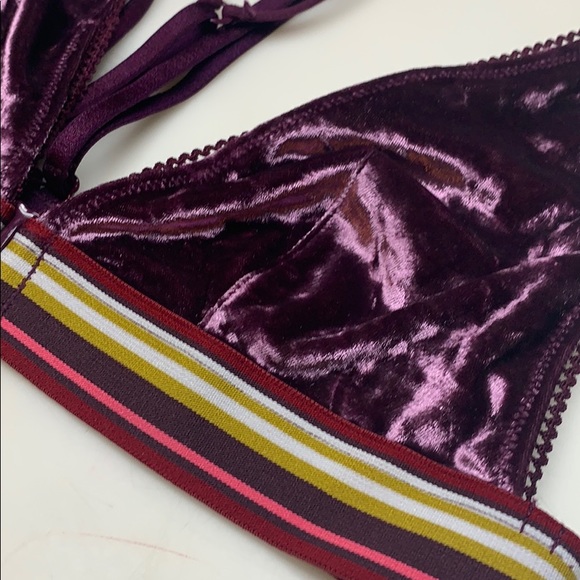 Victoria Secret | Violet Crushed Velvet Bralette S - Picture 5 of 13